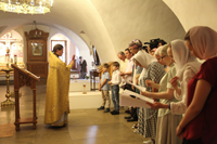 В храме Преподобного Романа Сладкопевца отслужили молебен о здравии страдающих гемофилией